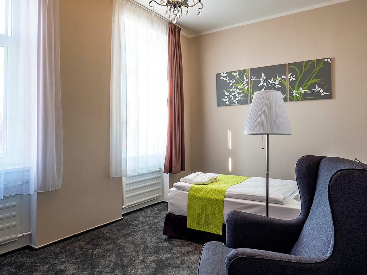 Hotel Olympia เชสกาลีปา ภายนอก รูปภาพ